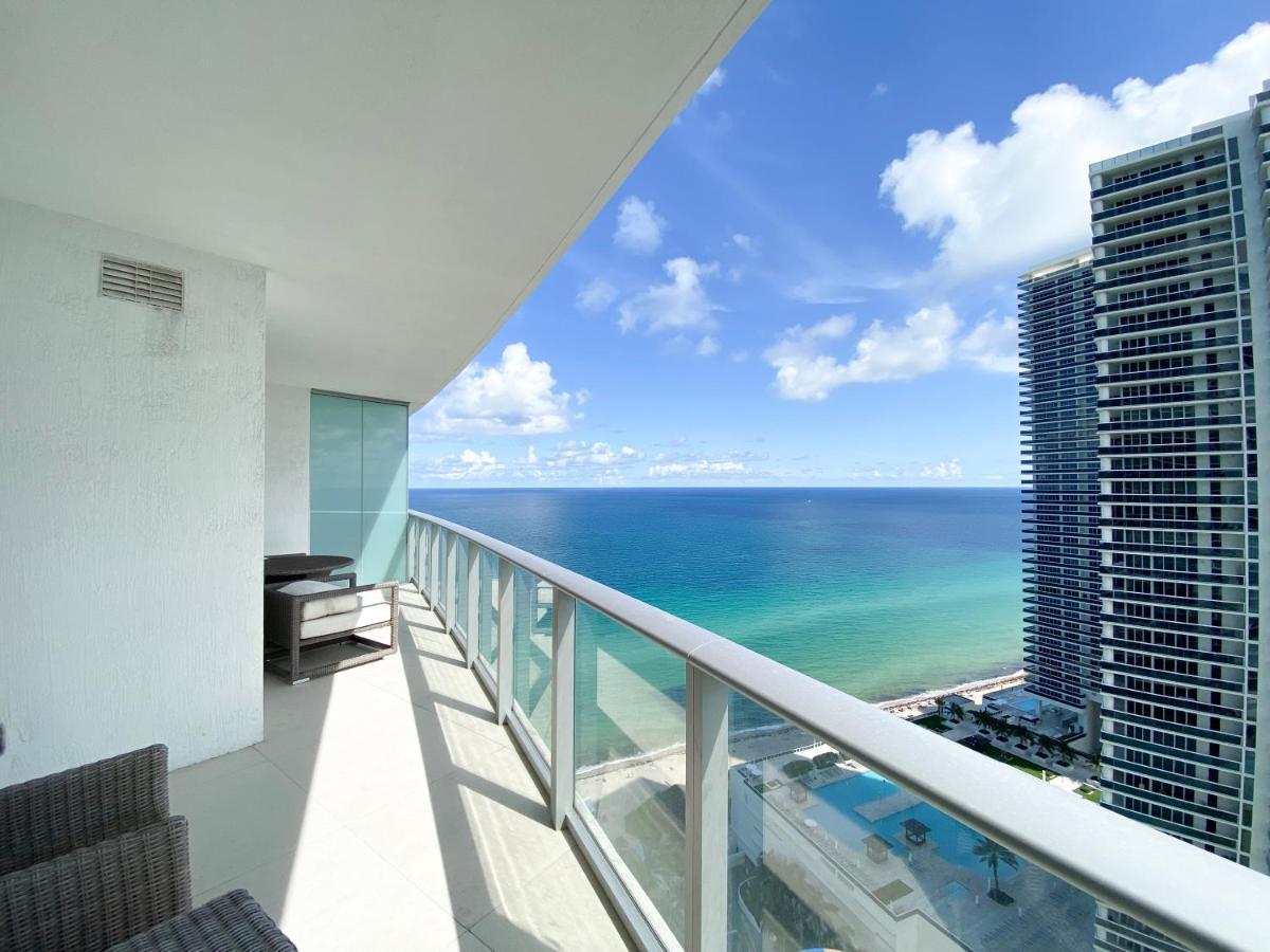 הוליווד Lyfe Residence Building - Private Apts Over The Beach מראה חיצוני תמונה