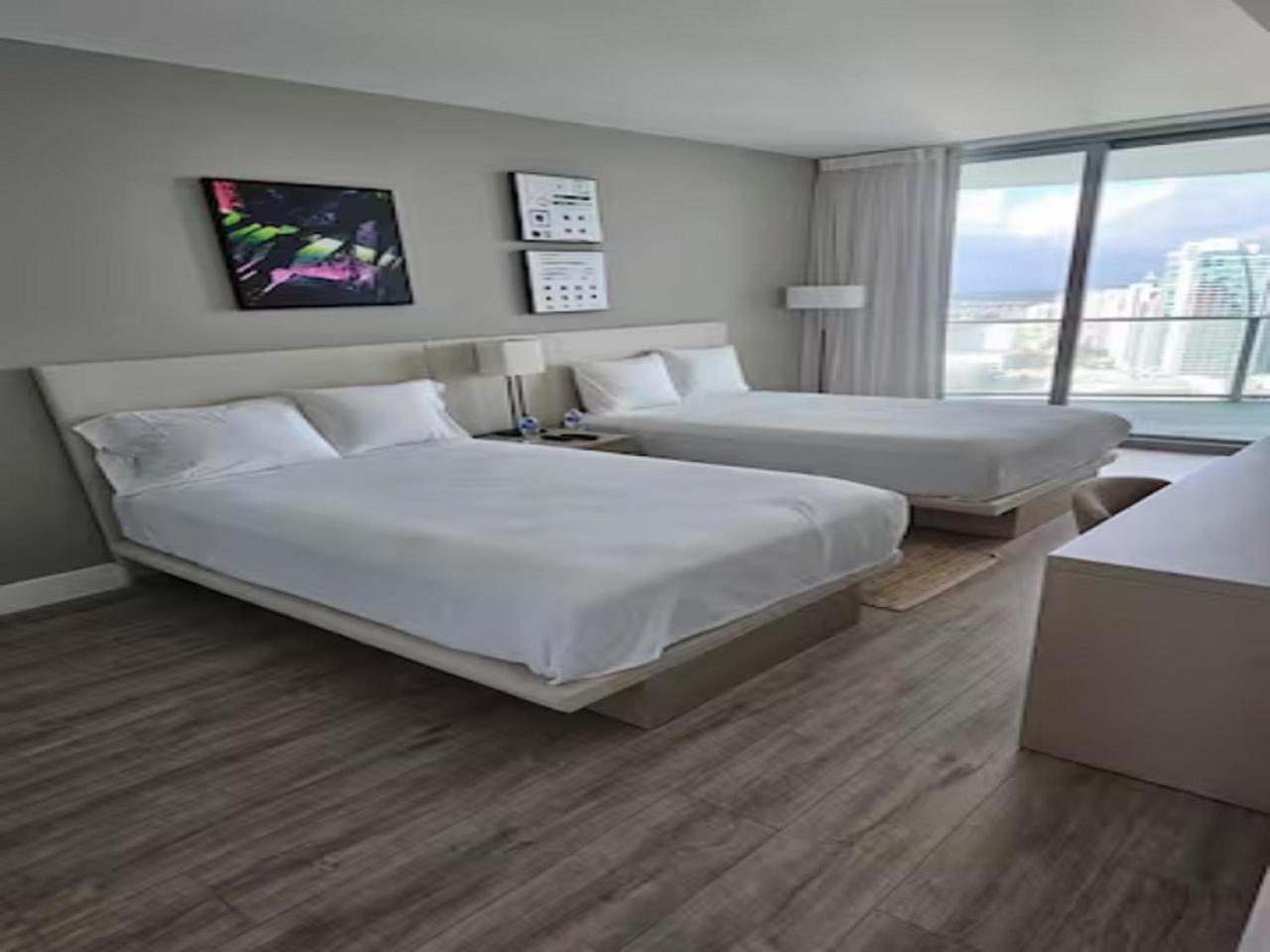 הוליווד Lyfe Residence Building - Private Apts Over The Beach מראה חיצוני תמונה